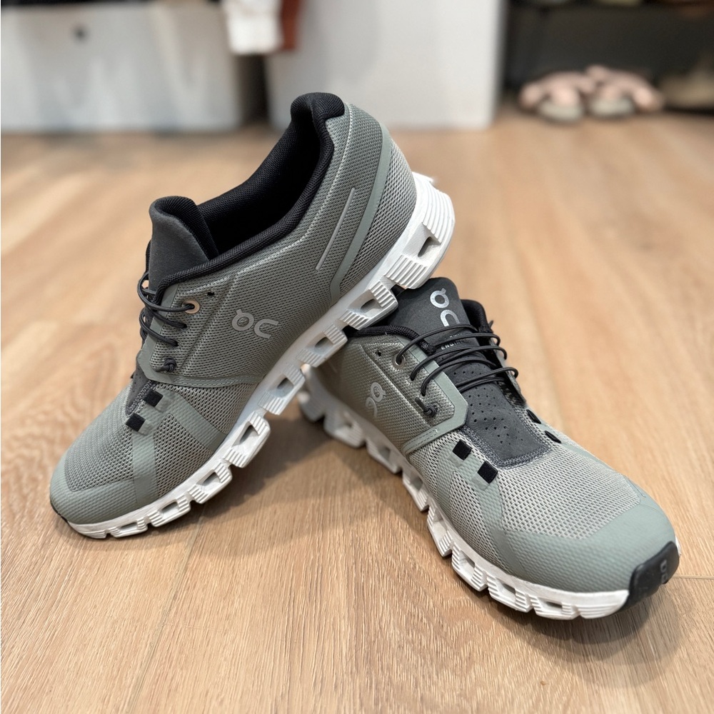 ON Men's Sage Green Athletic Shoes